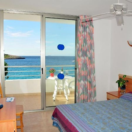S'Arenal Apartments Portinatx Exterior photo